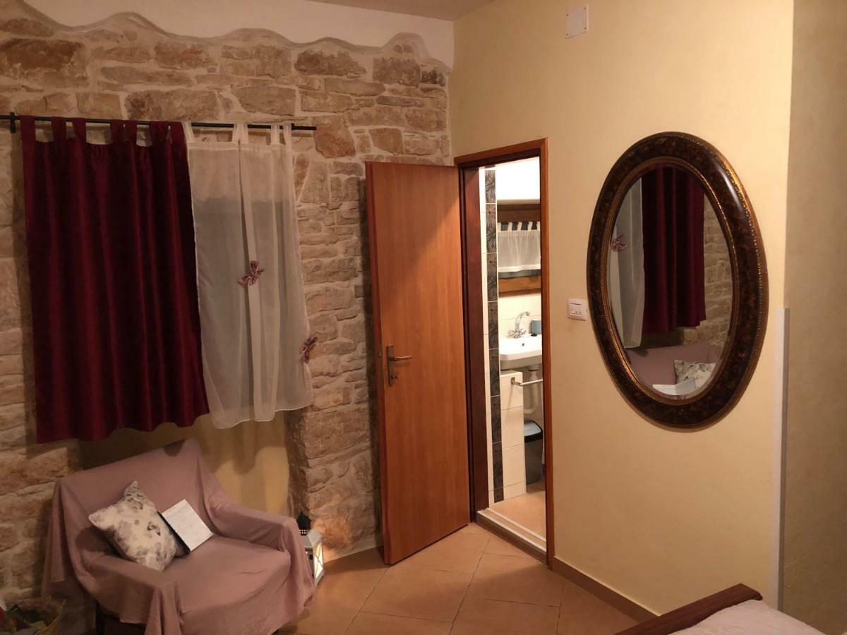 Teta Jana Apartment Smoljanci Luaran gambar